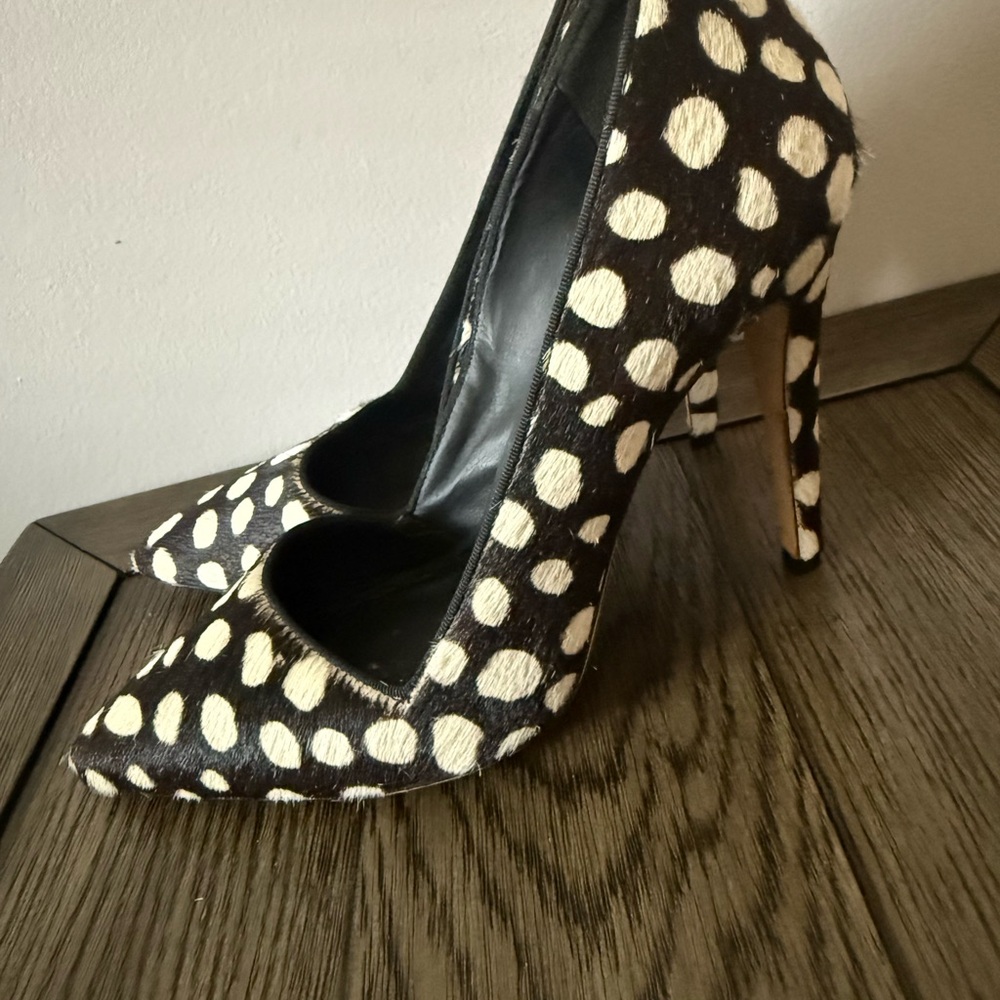 Alice + Olivia Black and Cream Polka Dot Heels